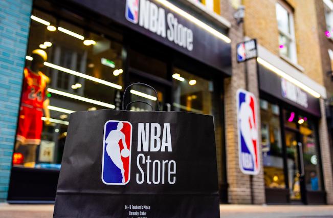 NBA Store美国官网：美职篮官方商店